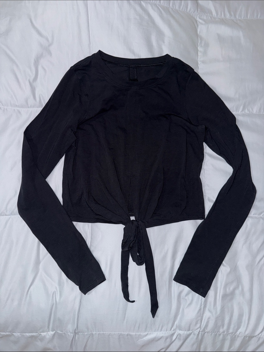 Lululemon cropped tie long sleeve